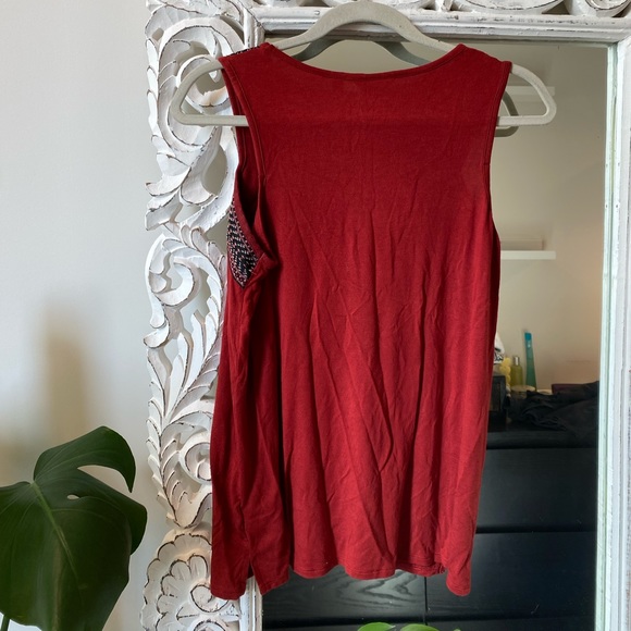 4/$30🦋 Reitmans tank top size medium - Picture 2 of 3